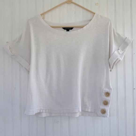 Banana Republic Factory Cream Semi-Cropped Short Sleeve Flutter Tee Size Medium - Picture 1 of 10